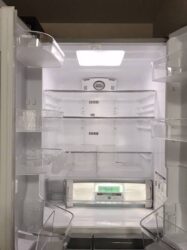 冷蔵庫内の掃除後の画像